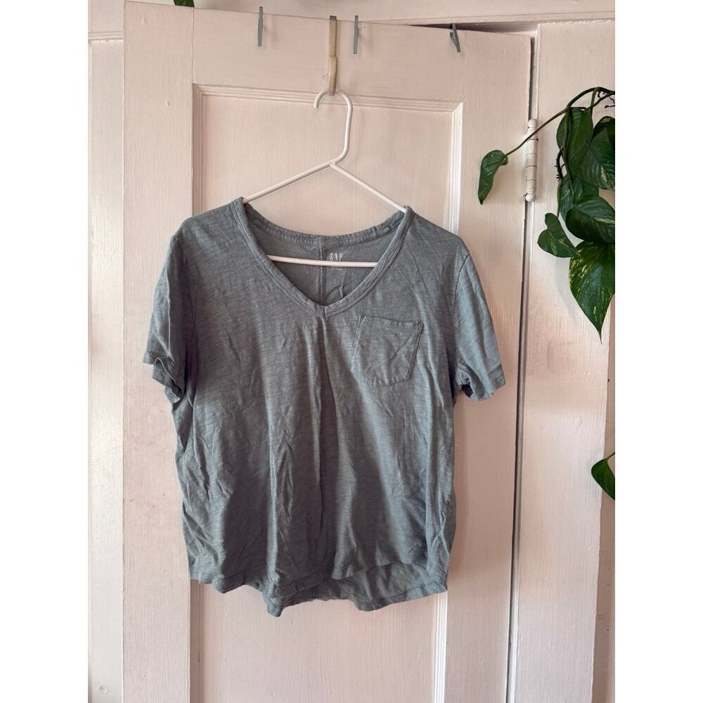Gap women’s size medium, forever soft blue green T-shirt